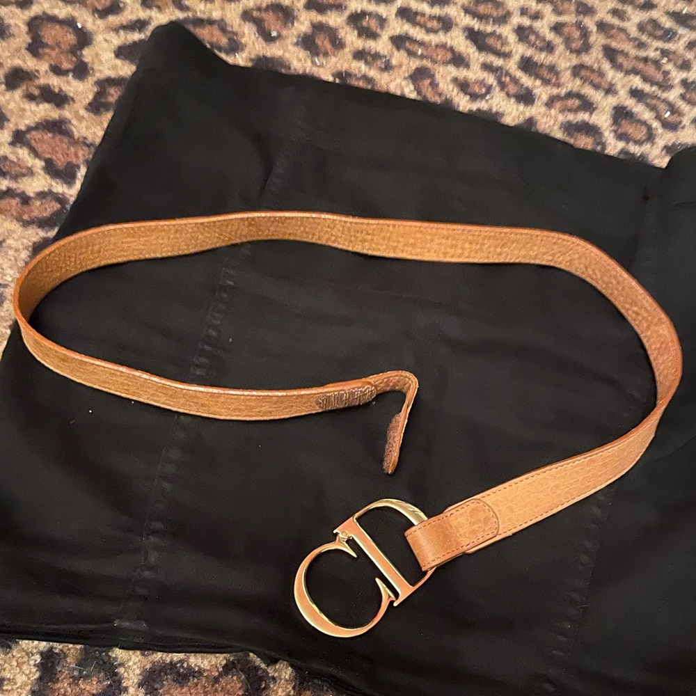 🔥🔥🔥 Christian Dior Logo Belt
